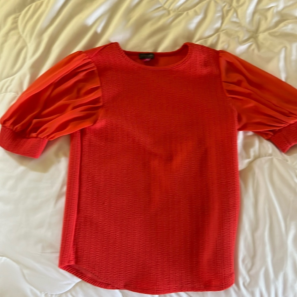 Vince Camuto orange size medium